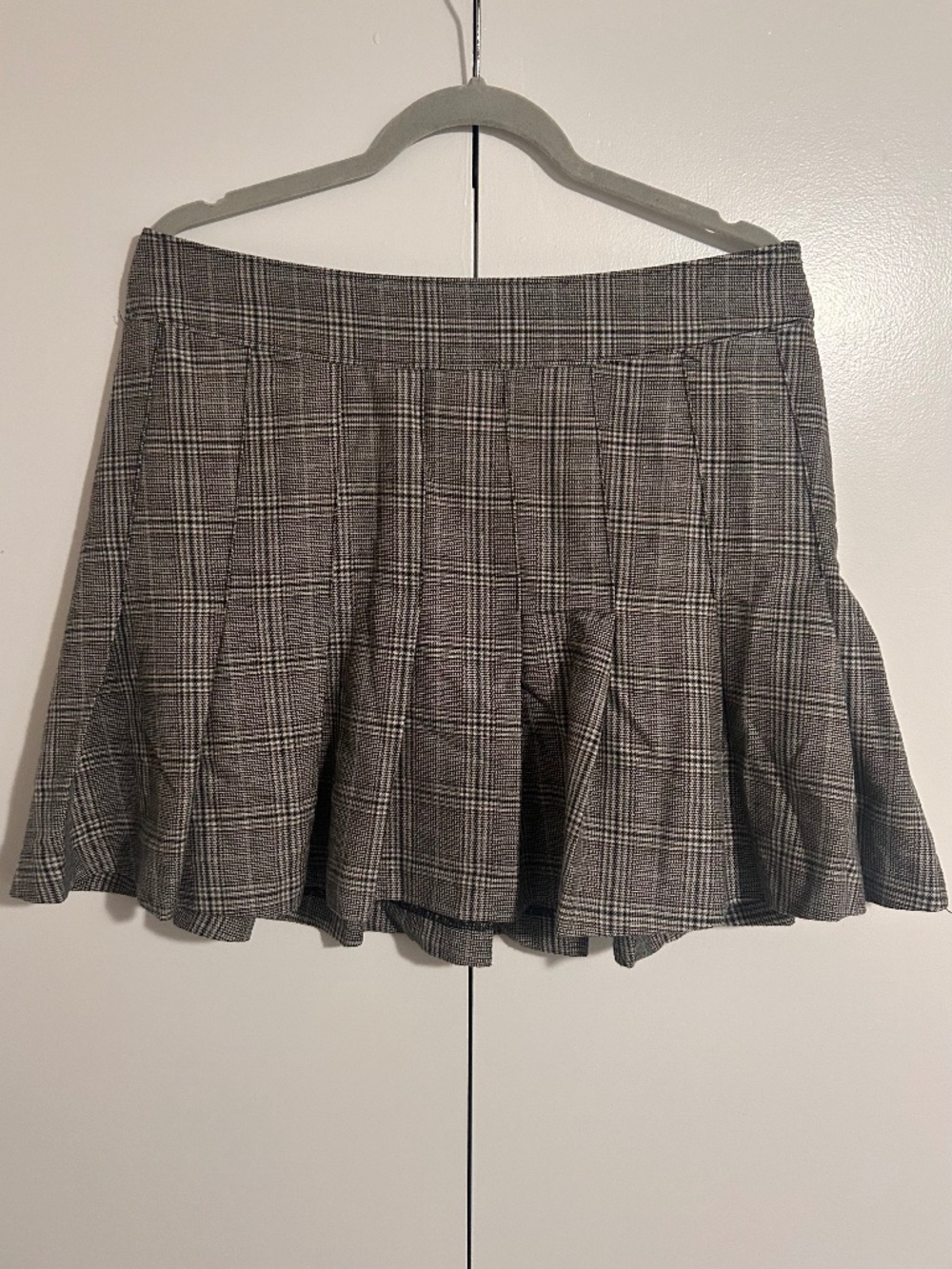 Pleated Abercrombie Mini Skirt